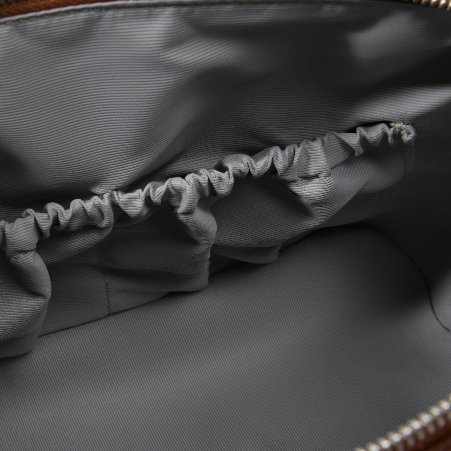 MENS WASHBAG - DEEP TAN